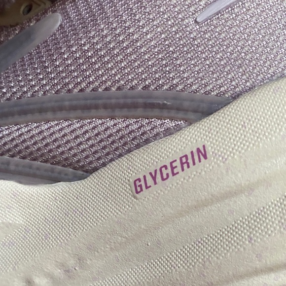 Brooks Women's Light Purple Sneakers - Picture 9 of 15